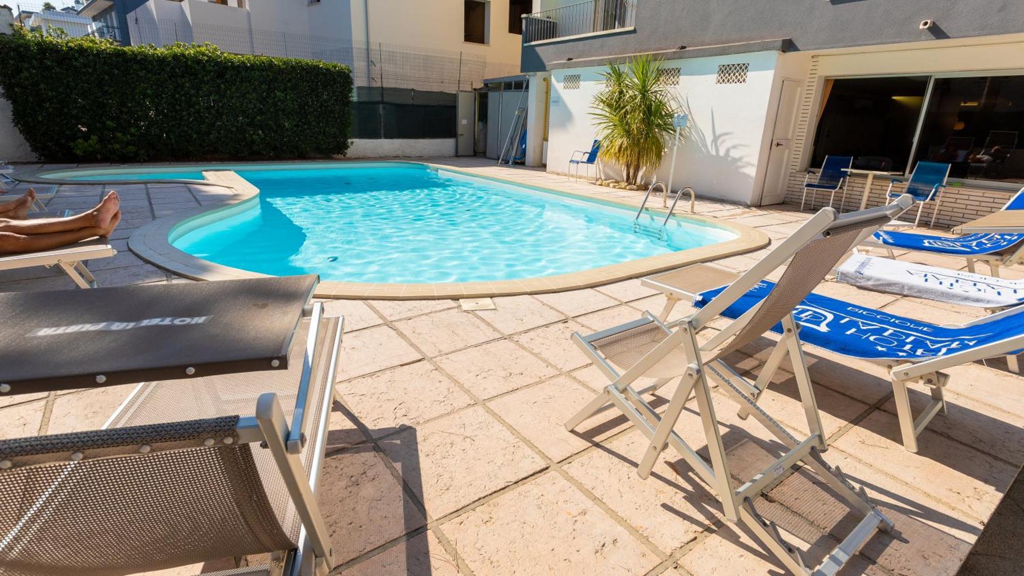 La Plata Hotel - Con Piscina Riccione Exteriér fotografie